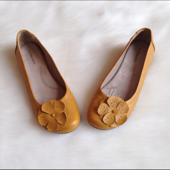 G.H. Bass & Co. Shoes - G. H. Bass Leather Blossom Flats